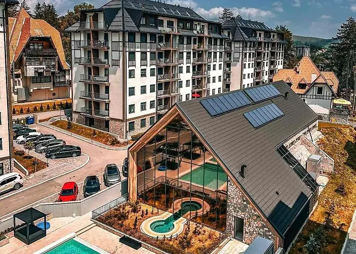 Titova - Golden Peak Zlatibor