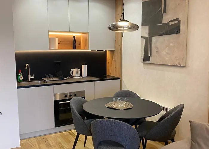 Titova - Golden Peak Apartament *